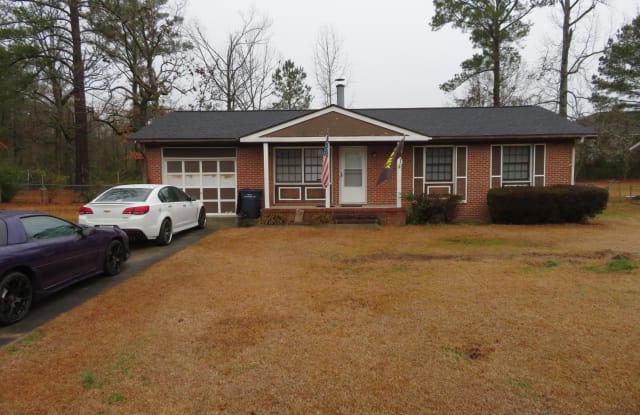 303 Lakewood Drive - 303 Lakewood Drive, Jacksonville, NC 28546