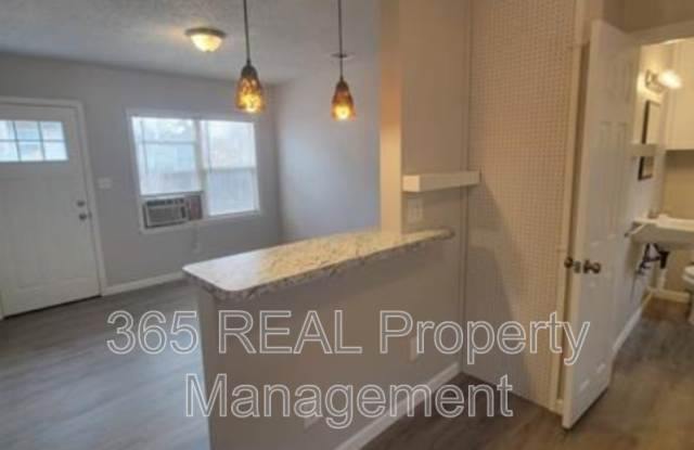 320 12th Street, Unit 1