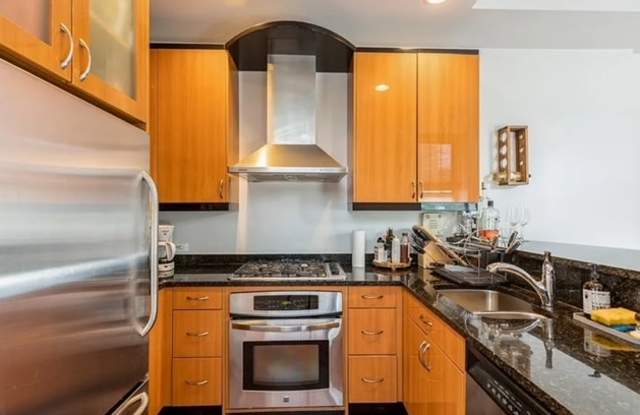 36 S. Ashland AveUnit 404