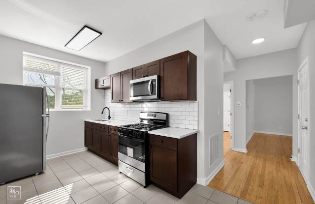 Photo of 1145 N Austin Blvd