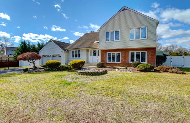 52 Damascus Drive - 52 Damascus Drive, Monmouth County, NJ 07746