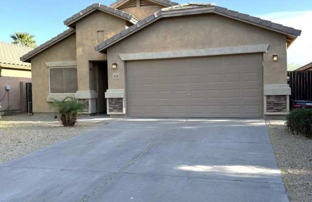 Photo of 4582 E SUPERIOR Road