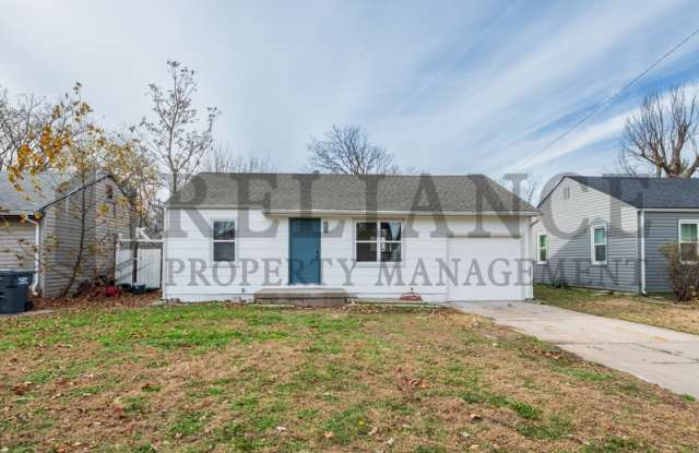 Photo of 1631 South Fern