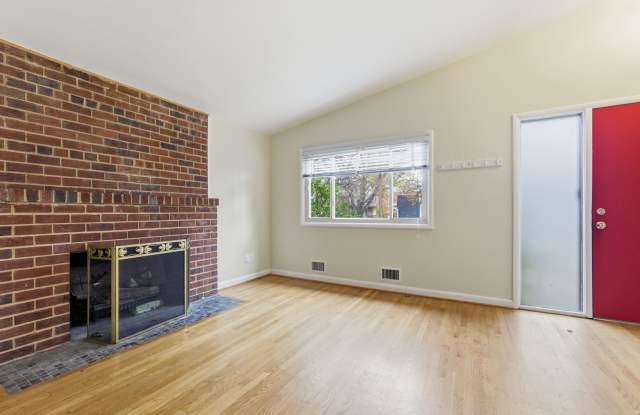 Lovely 3 BR/1.5 BA Single-Family Home in North Michigan Park!