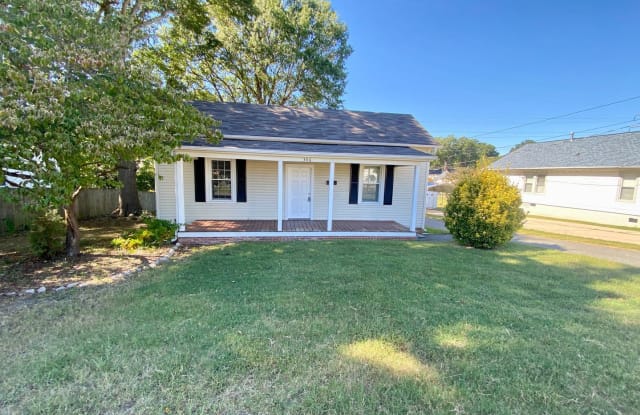 306 York Avenue - 306 York Avenue, Kannapolis, NC 28083