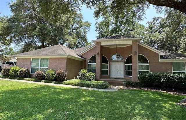 1547 Hunters Creek Dr - 1547 Hunters Creek Drive, Escambia County, AL 32533