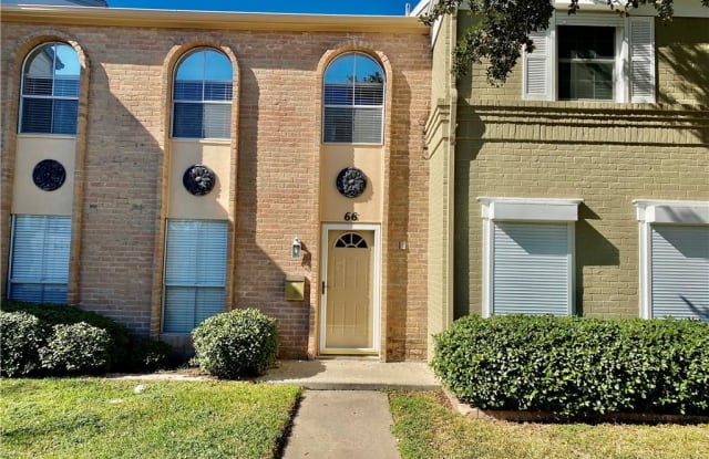 66 Townhouse - 66 Townhouse Ln, Corpus Christi, TX 78412