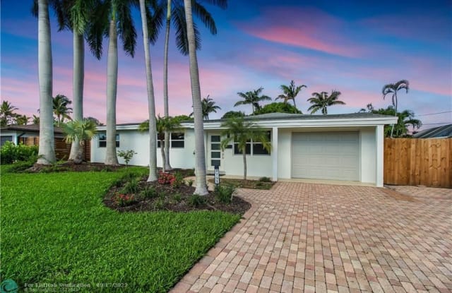 2751 NE 2nd Ct - 2751 Northeast 2nd Court, Boca Raton, FL 33431