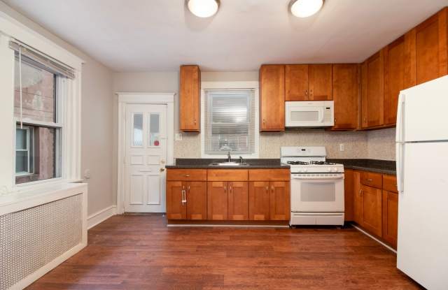 Photo of ⭐ ⭐ ⭐ UPDATED 3 BEDROOMS  1.5 BATH HOME LOCATED IN BRIDESBURG! ⭐ ⭐ ⭐