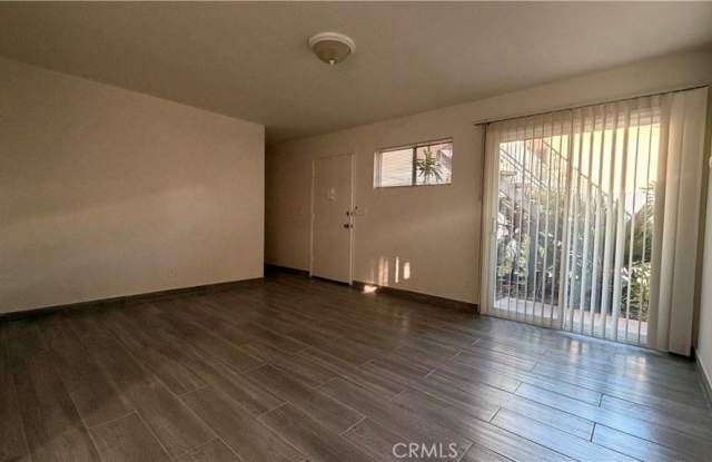 908 S Marguerita Avenue