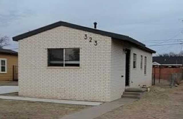 323 Carver - 323 Carver Avenue, Odessa, TX 79761