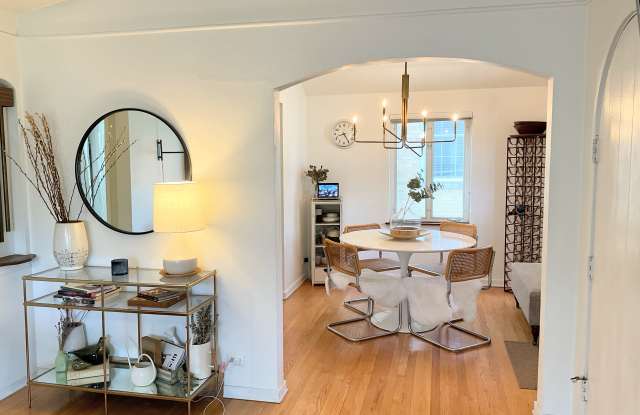 6851 North Tripp Avenue