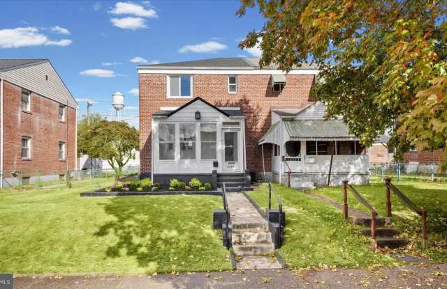 Photo of 2529 LIBERTY Parkway