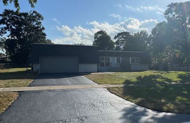 Photo of 1160 SW 69th Ave