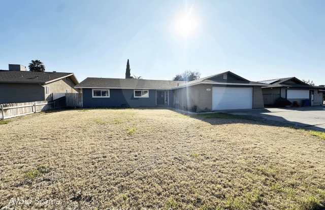 333 East Hazelwood Drive
