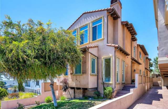 417 Anita Street