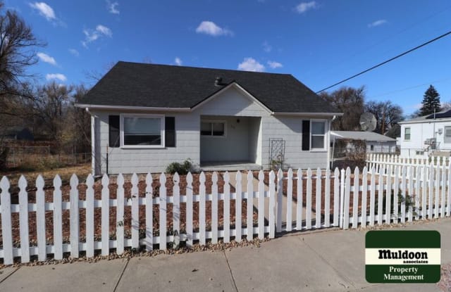 220 S Cedar St - 220 South Cedar Street, Colorado Springs, CO 80903