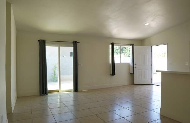 31712 Avenida El Pueblo, Cathedral City, CA 92234