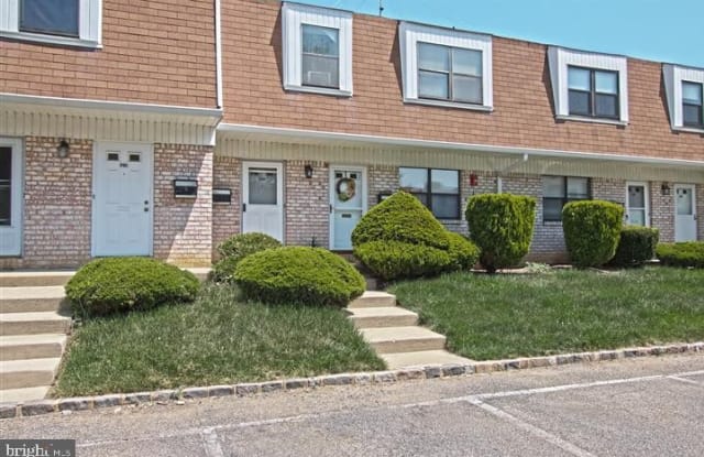 1703 SILVER COURT - 1703 Silver Court, Mercer County, NJ 08619