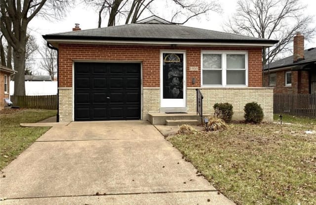 8935 Eden Avenue - 8935 Eden Avenue, Affton, MO 63123