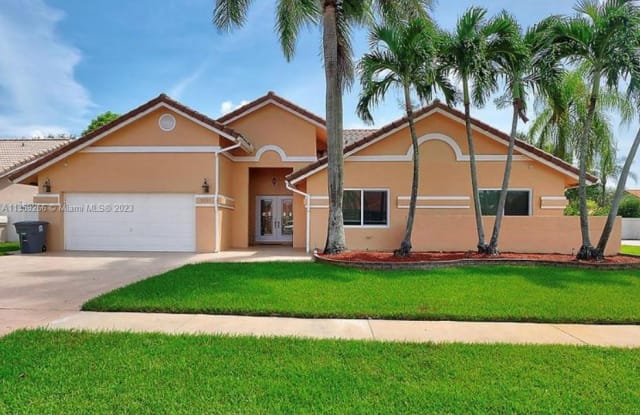 9526 Sun Pointe Dr - 9526 Sun Pointe Drive, Palm Beach County, FL 33437