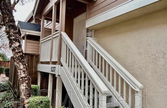 127 Manchester Dr