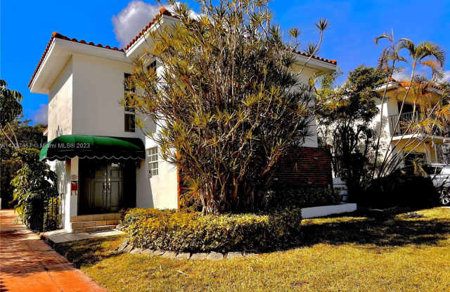 3132 Le Jeune Rd