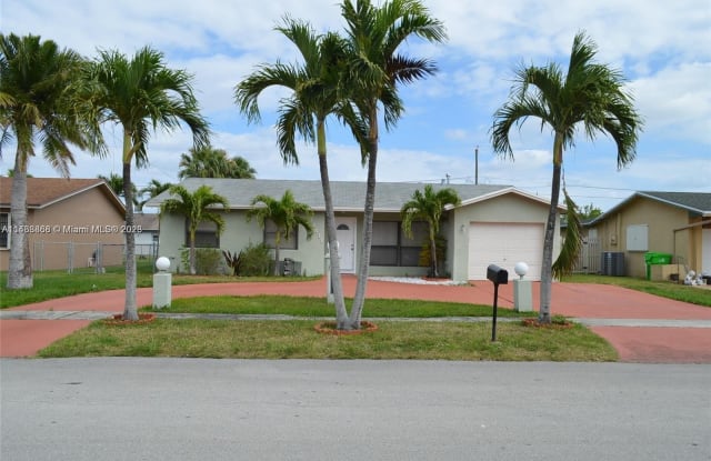 11411 NW 35th St - 11411 Northwest 35th Street, Sunrise, FL 33323