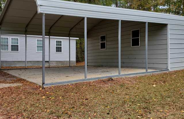 108 Kay Avenue Northeast