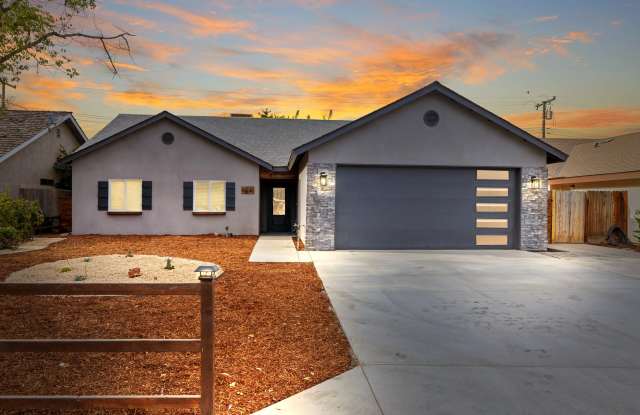 616 West Vassar Avenue