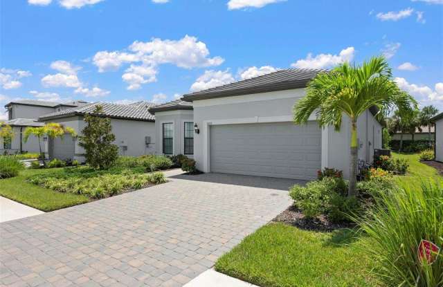 6205 Grande Talon Lane