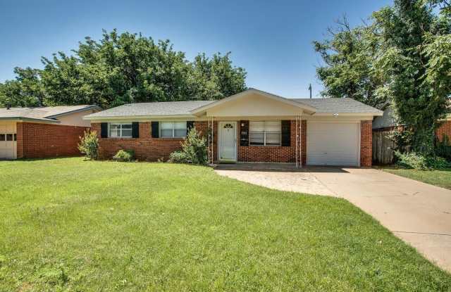 5511 16th Place - 5511 16th Place, Lubbock, TX 79416