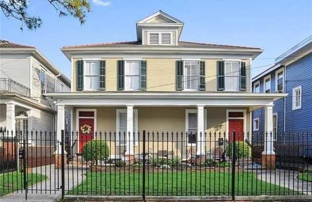 1131 FERN Street