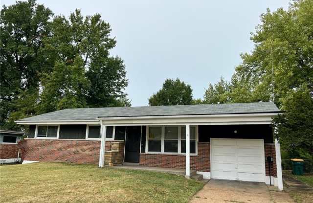 Photo of 9847 Lawnview Drive