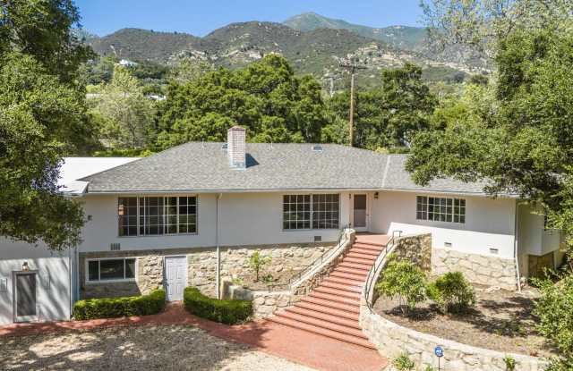 1175 E Mountain Drive