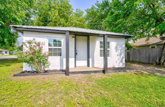 2 bed, 1 bath home in Norman, OK