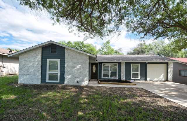 732 Dana Drive - 732 Dana Drive, Converse, TX 78109