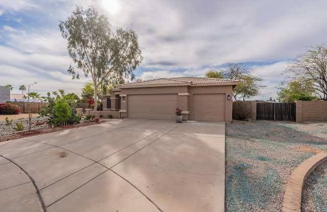 Chandler Oasis! Will not last long! - 1571 North Emerson Court, Chandler, AZ 85225