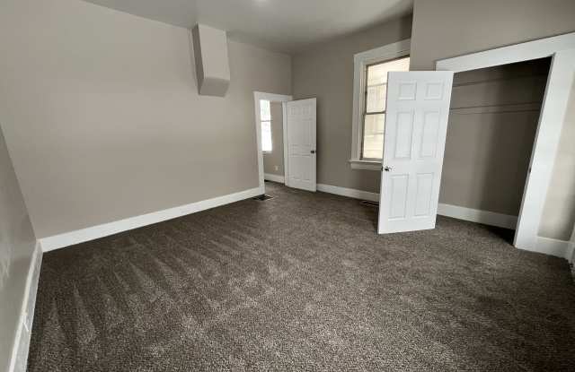 1978 Queen City Avenue - 1