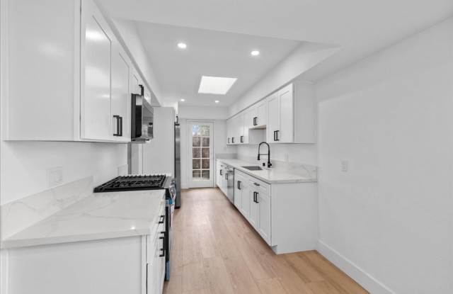 6910 Eberhart Street