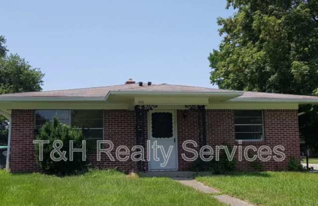 Photo of 622 Brewer Pl