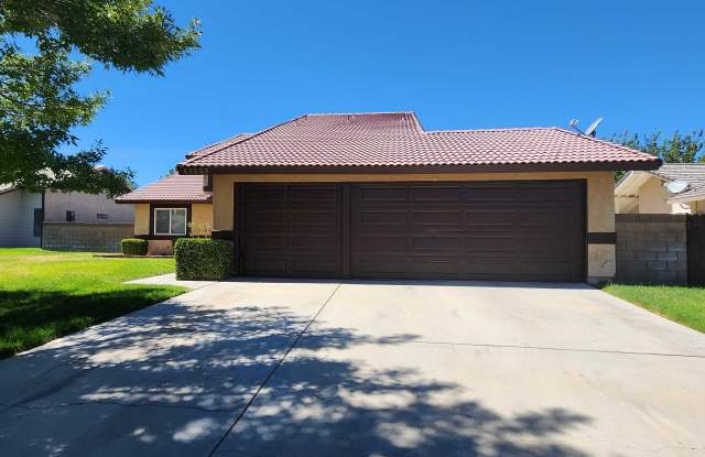 Photo of 44335 Sedona Way