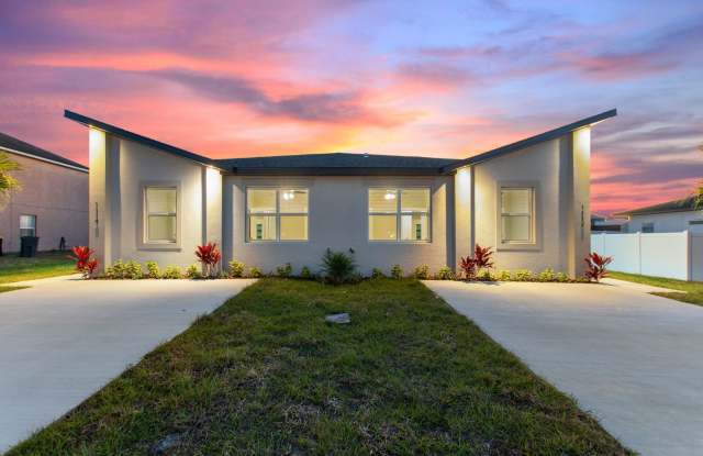 Deposit-Free! Modern, energy efficient home with ALL of the upgrades!