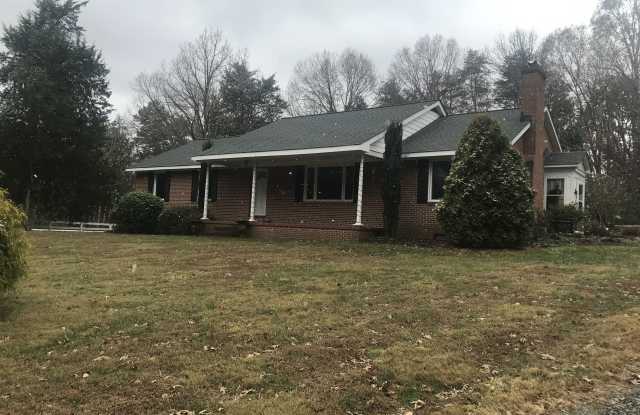 2767 Frays Mill Rd - 2767 Frays Mill Road, Albemarle County, VA 22911