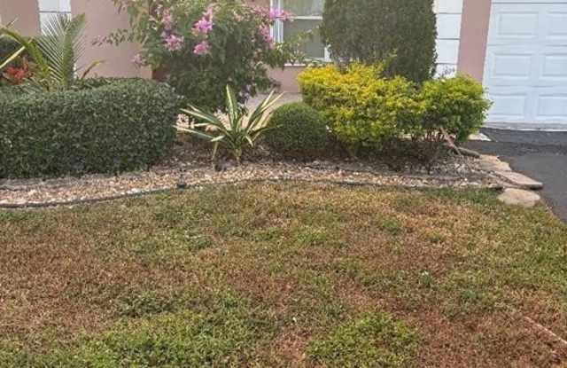 Photo of 8109 NW 74th Ter