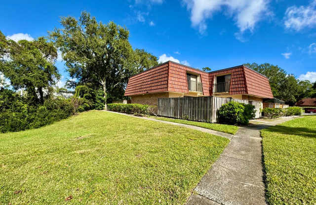 Photo of 2636 10th Ct