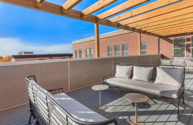 403 S. Walnut Street Unit A22