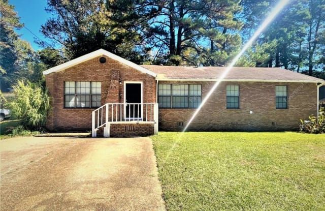 2658 Brookwood Drive - 2658 Brookwood Drive, Jackson, MS 39212