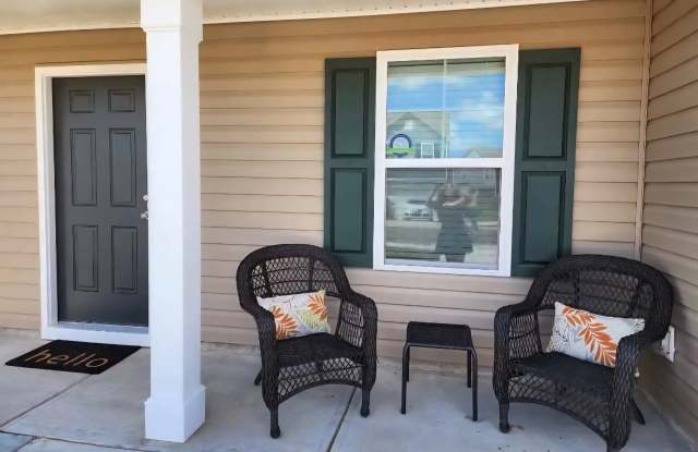 Photo of 422 Seaborn Circle