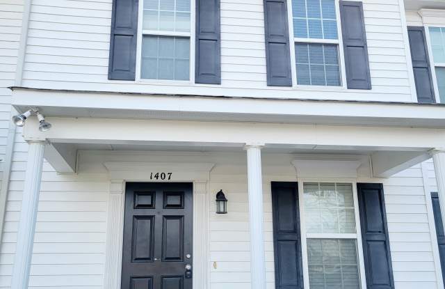 Photo of 1407 Plexor Ln